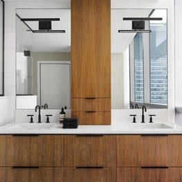 Superior, Primary Bathroom