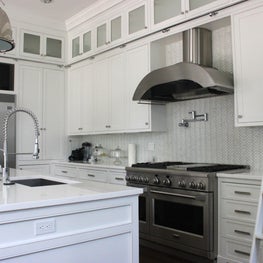 All White Kitchen 