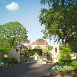 Tennessee River Residence