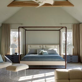 Waterfront Estate in Shinnecock Hills 