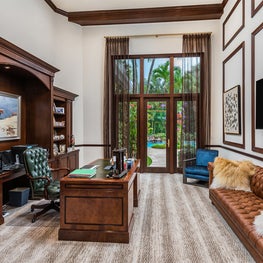 Palm Beach Tropical Paradise Office