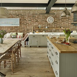 Kitchen diner, Muswell Hill, London, island and dining area