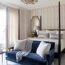 Warm traditional bedroom