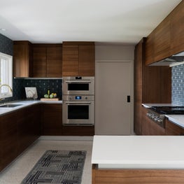 Portfolio: White Kitchen with Blue Backsplash