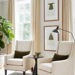 Midwest Home Living Room Detail