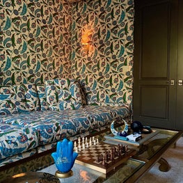 Family room - Theater, La Quinta residence