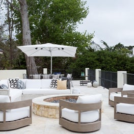 Portfolio: Back Patio with Spacious Seating