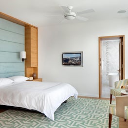 Mountain Living: Master