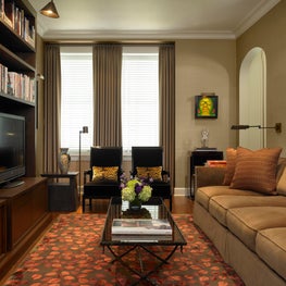 Chicago, Illinois Gold Coast Prewar Co-op Apartment