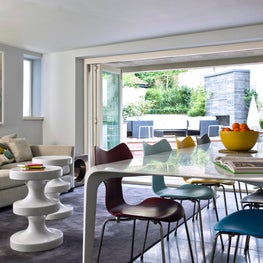 Hyde Park Townhouse: Open Family Room