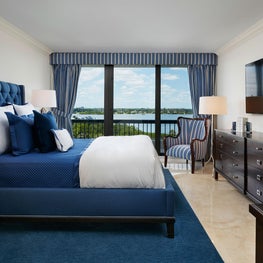 Luxe Palm Beach Residence