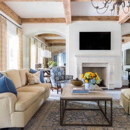 Traditional Living Room