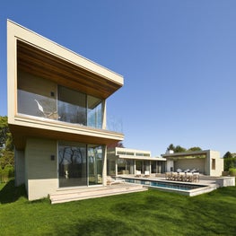 Fieldview Rear Balcony