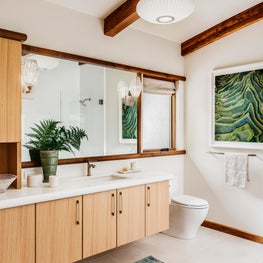 Ridgeview Retreat - Bath with Wall-mounted Cabinets