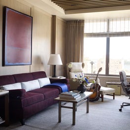 Office Suite - Downtown Triplex 