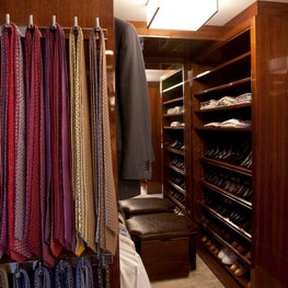 A Gentleman's Dressing Room in Dallas 