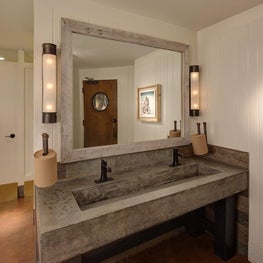 Coastal Taco Cleveland's Bar and Chill