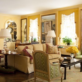 Park Avenue Apartment: Living Room