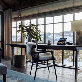 Ski Chalet - Her Office