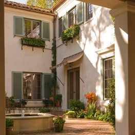 Courtyard, Del Monte Residence, Houston, Texas