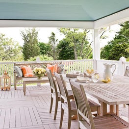 Outdoor Sitting Area