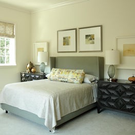 Traditional Guest Room