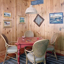 Wisconsin Lake Home with Farmhouse Style