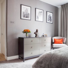 Master bedroom, Butlers Wharf London