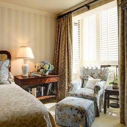 Nob Hill Highrise master bedroom