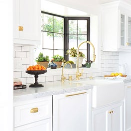 Silver Lake Custom Kitchen Design with Farm House Sink and Brass Hardware