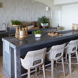 Coconut Grove Exterior Bar