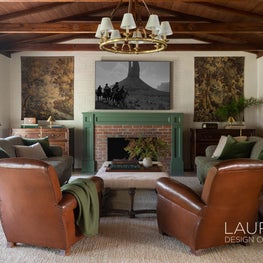 Our renovation design team renewed this historic 1920s hunting lodge making it the perfect place for fall football.