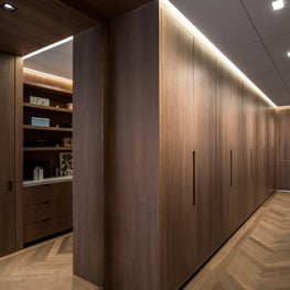 Upper East Side Townhouse, Master Dressing Room