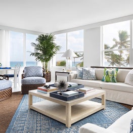 Ocean View Residance - Palm Beach, FL