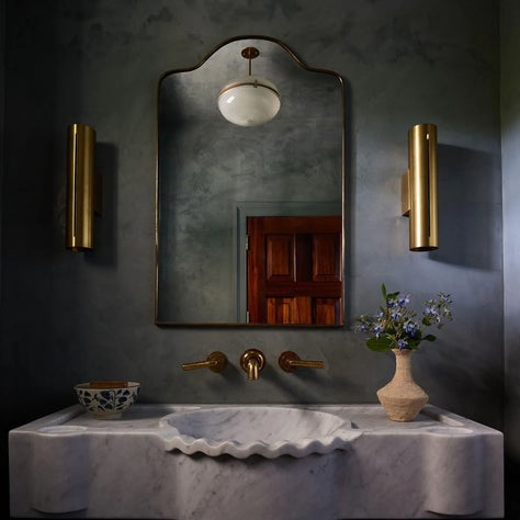 Bahamian Modern Colonial - Powder Bath