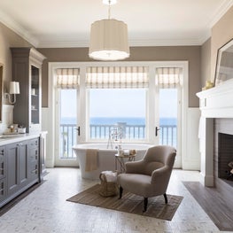 Bathroom with sitting area