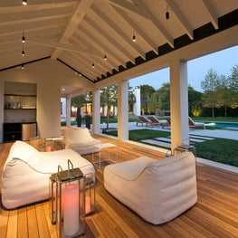 Down's Path Pool House Sitting Area