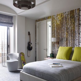 Bedroom - Downtown Triplex 