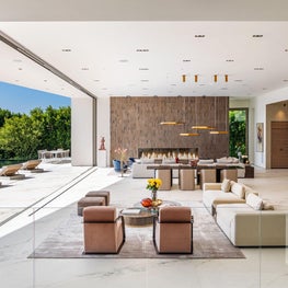 Living Room, Robin Way residence