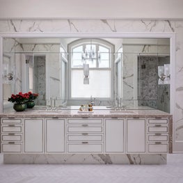 Lakewood, Primary Bathroom