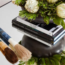 Midwest Home Living Room 