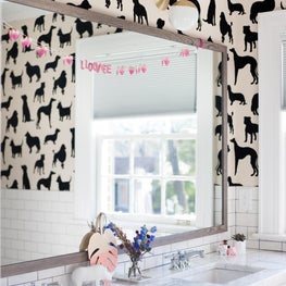 Kids' Bathroom Dog Wallpaper 