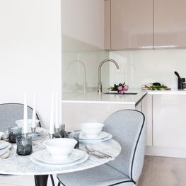 Central London refurbishment of 2 bedroom apartment including kitchen, 2 bathrooms, fully furnishing and decorating 