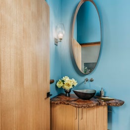 Ridgeview Retreat - Powder Room