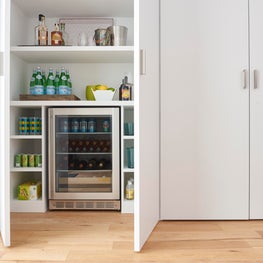 Contemporary Farmhouse, Lakeville, CT