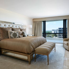 Luxe Palm Beach Residence