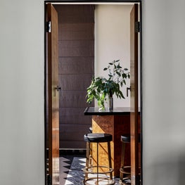 Old Hollywood Penthhouse - Kitchen