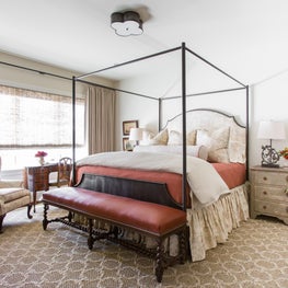 Comfortable Guest Bedroom 