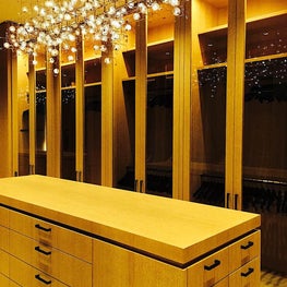 We create elegant working spaces.