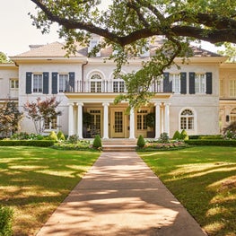 A historic house in Dallas's Highland Park neighborhood.